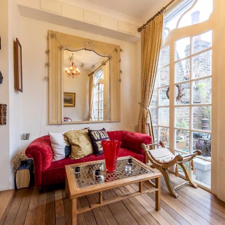 Pass The Keys Split-Floors Antique Apartment In Portobello Road London Exterior foto